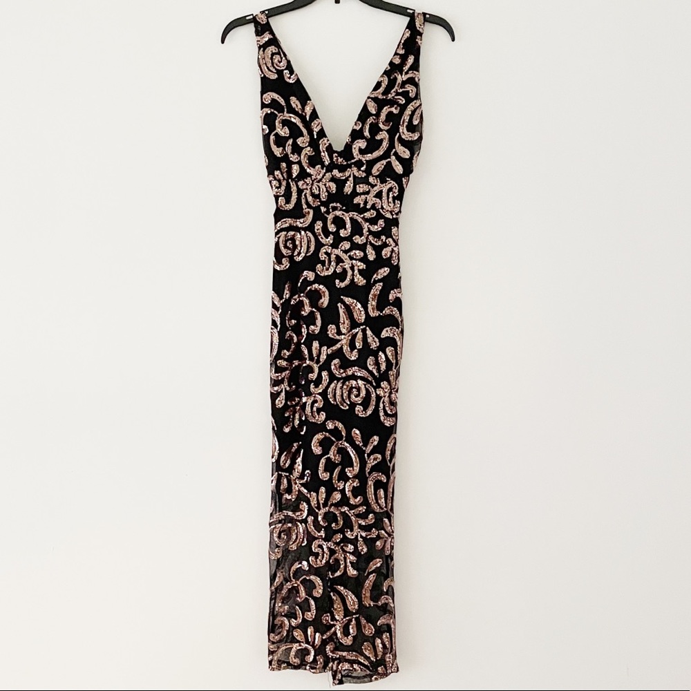 Windsor Black and Cooper Midi dress